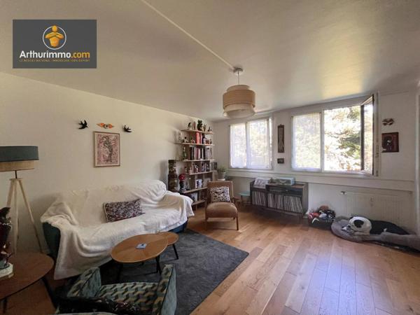 Location                                                      Appartement
                        
                     4 pièces                      76 m2                     à Ermont