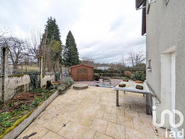 Maison 7 pièces de 150 m² à Nexon (87800)