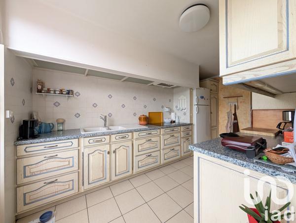 Maison 7 pièces de 150 m² à Nexon (87800)