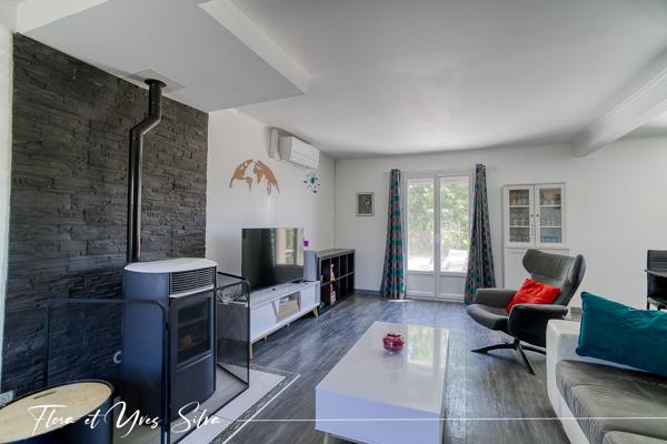 Maison
         4 pièces
        - 107 m² Exclusivité 329 900 € *