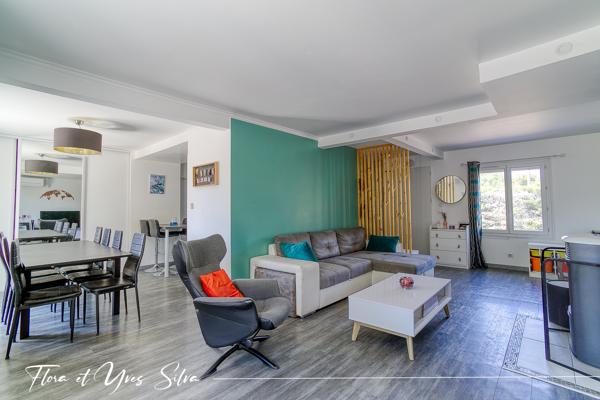 Maison
         4 pièces
        - 107 m² Exclusivité 329 900 € *