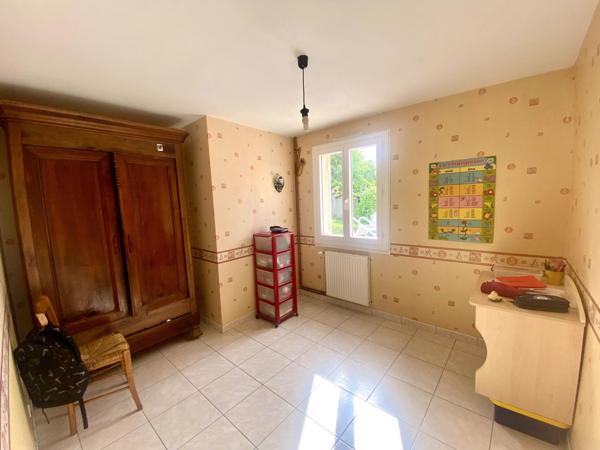 Maison dans un quartier résidentiel