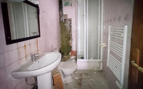 Immeuble à vendre    8 pièces •  Saint-Astier