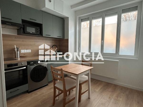 Location Studio 22.38 m² - 46 RUE SAINT JACQUES Nantes 44000