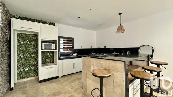 Maison à vendre 4 pièces 95 m² Le Tampon