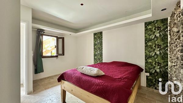 Maison à vendre 4 pièces 95 m² Le Tampon