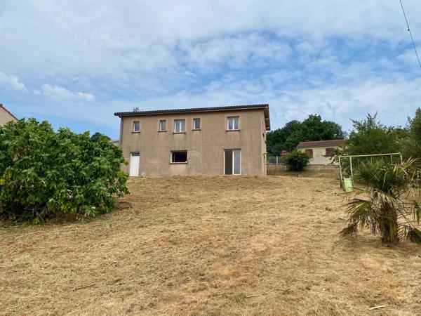 Maison 3 chambres, garage et jardin attenant
