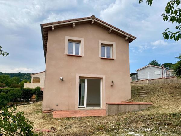 Maison 3 chambres, garage et jardin attenant