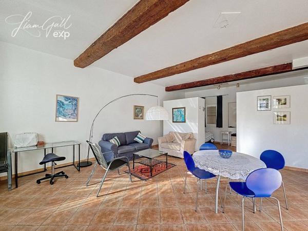 Élégante Maison de Village avec Terrasse Panoramique