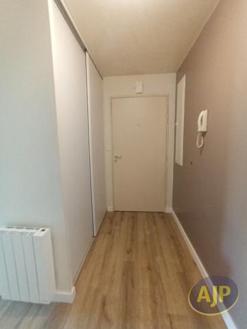 Location appartement Rocheserviere : 653 € - AJP Immobilier Vieillevigne