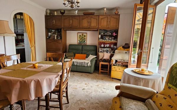 Maison à vendre    5 pièces • 111 m2 Pers-Jussy