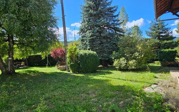 Maison à vendre    5 pièces • 111 m2 Pers-Jussy