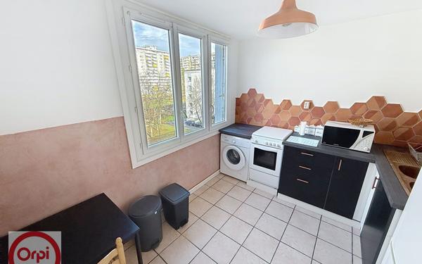 Appartement à louer    3 pièces • 68 m2 Pau