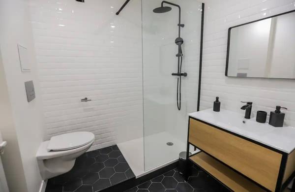 F5 SPECIAL COLOCATION