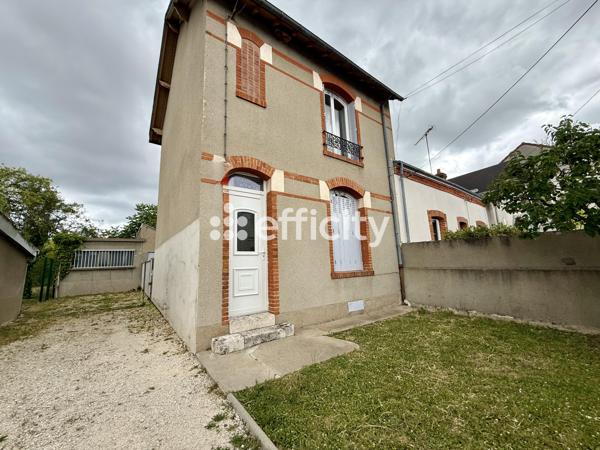 Maison
         3 pièces
        - 46 m² 176 800 € *