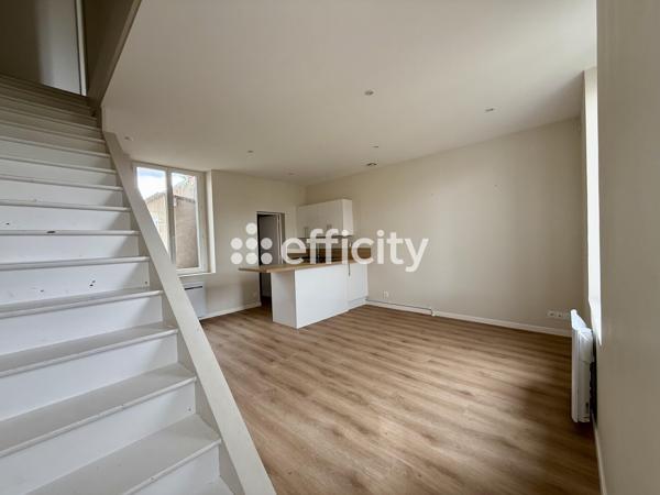 Maison
         3 pièces
        - 46 m² 176 800 € *
