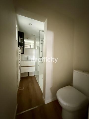 Maison
         3 pièces
        - 46 m² 176 800 € *