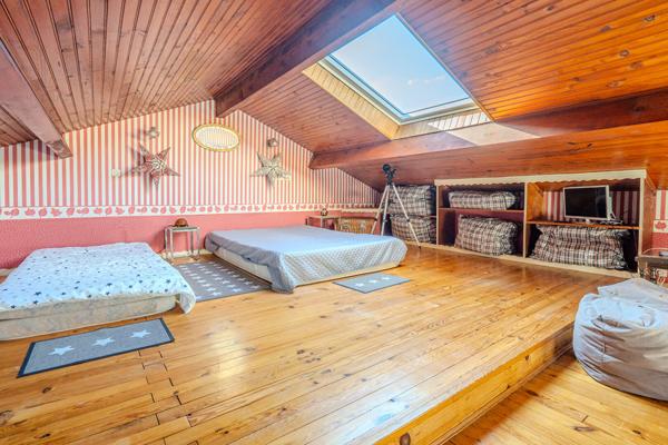 Maison 8 pièces 200 m2