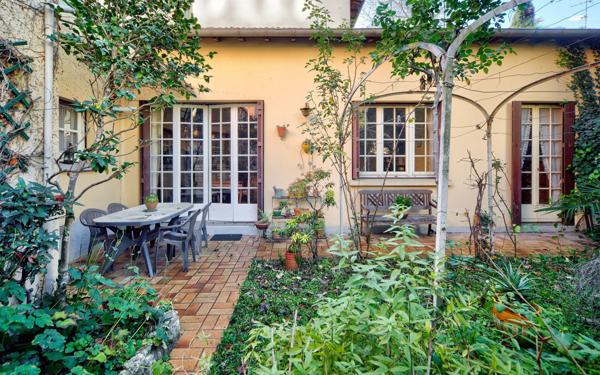 Maison à vendre    4 pièces •  Toulouse