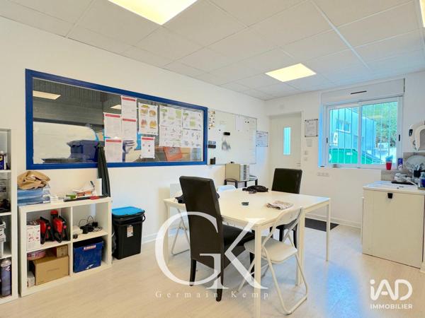 Local d’activité à vendre 255 m² Rochetoirin