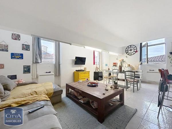 Appartement à louer 2 pièces 55.44m²