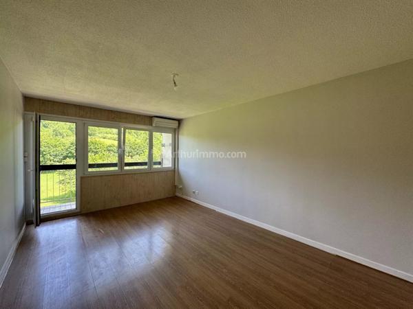 Vente Appartement 4 pièces 79 m2 à Bourgoin-Jallieu