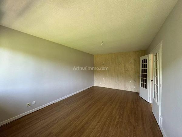 Vente Appartement 4 pièces 79 m2 à Bourgoin-Jallieu