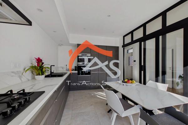 Vente Maison 8 pièces 151 m2 à Saint-Chamond