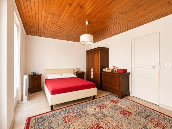 Maison de ville avec garage à deux pas des allées Paul Riquet à Béziers