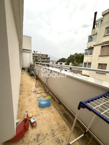 APPARTEMENT À LOUER DE 4 PIÈCES DE 58,80 M²