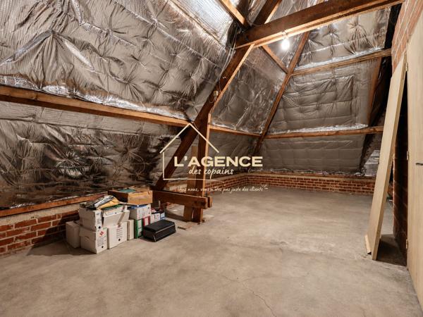 Maison individuelle – 5 chambres – Sous-sol complet – Construction de qualité