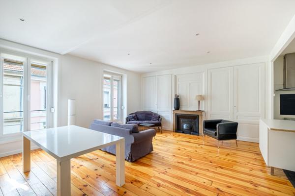 Appartement à vendre |  Villeurbanne |  6 pièces | 119 m²