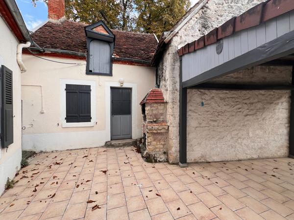 Maison en centre ville de Saint Florent sur Cher