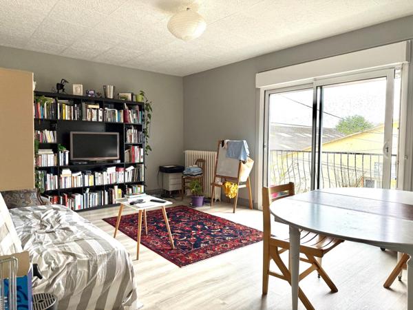 Idéal investisseur T4 avec balcon,cave et garage