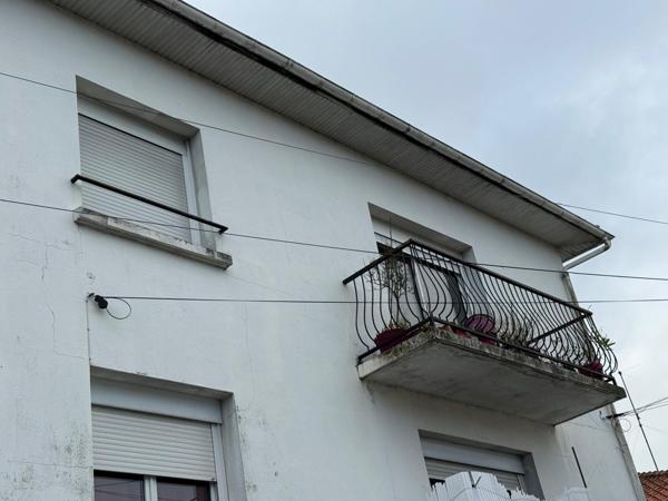 Idéal investisseur T4 avec balcon,cave et garage