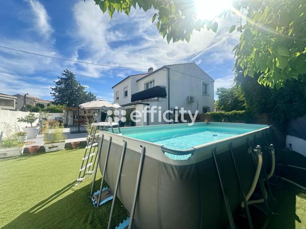 Maison
         4 pièces
        - 90 m² Exclusivité 330 000 € *