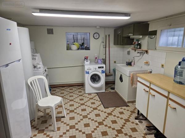 Maison à vendre à Allonnes dans la Sarthe (72700), ref : 72120-973