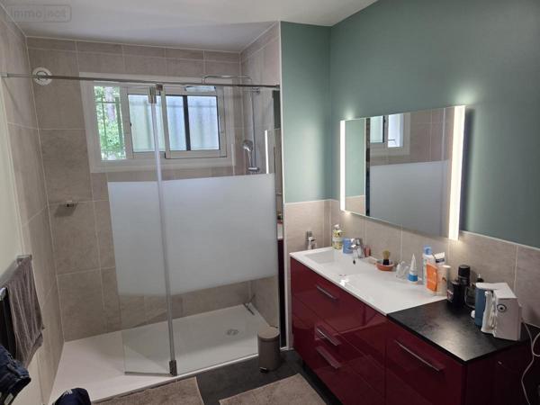 Maison à vendre à Allonnes dans la Sarthe (72700), ref : 72120-973