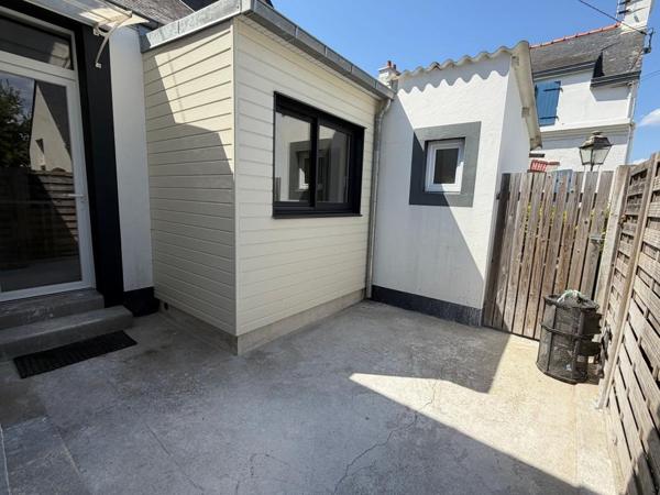 Maison À Louer à LARMOR-PLAGE - 66m²