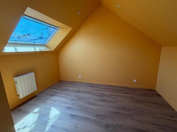 Maison À Louer à LARMOR-PLAGE - 66m²