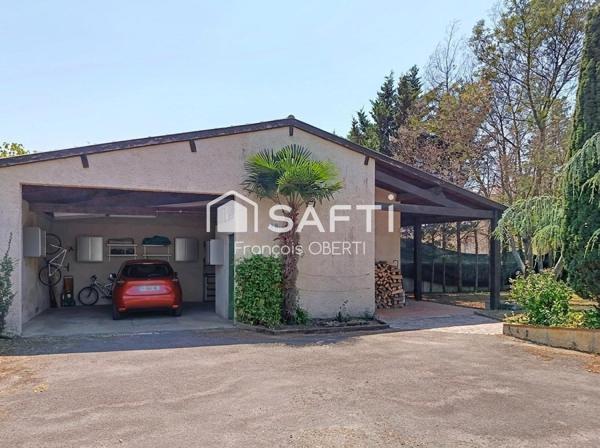 Grande maison familiale avec piscine et dépendance
