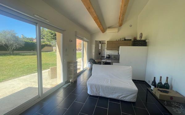 Maison à vendre    7 pièces •  Vedène