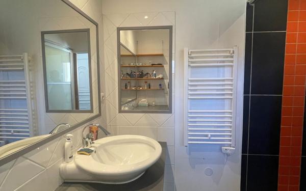 Maison à vendre    7 pièces •  Vedène