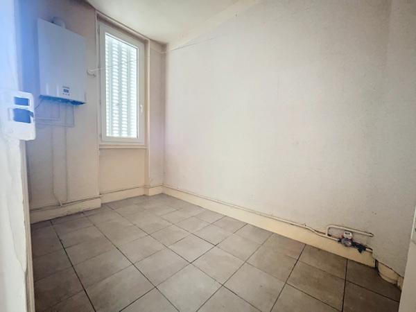 Appartement à vendre    3 pièces •  Montluçon