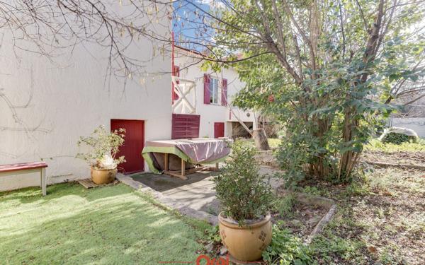 Maison à vendre    4 pièces •  Marseille 12