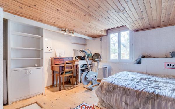 Maison à vendre    4 pièces •  Marseille 12