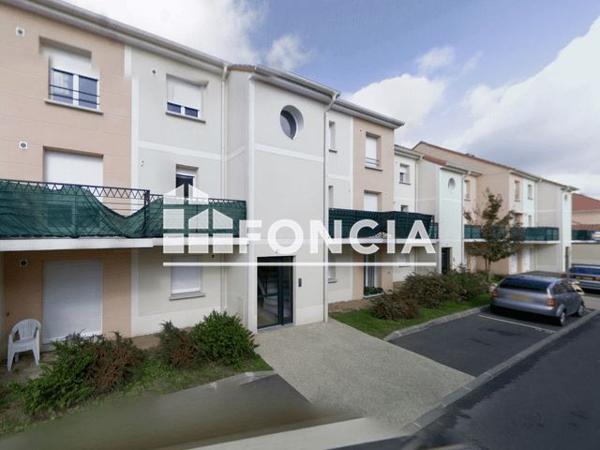 Location Appartement 2 pièces 38.5 m² - 14 RUE DES BOUTONS D'OR Roissy En Brie 77680