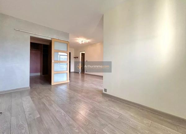 Vente Appartement 2 pièces 45 m2 à Saint-Aygulf