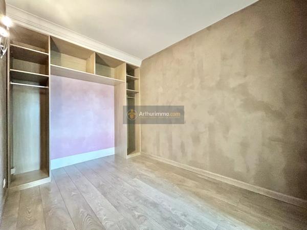 Vente Appartement 2 pièces 45 m2 à Saint-Aygulf