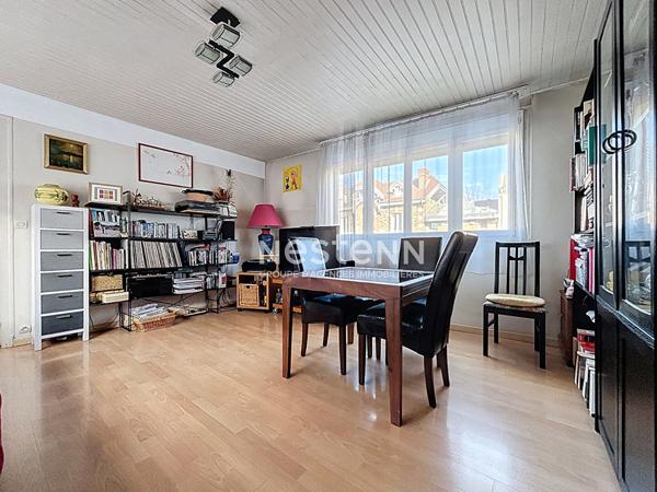 ISSY LES MOULINEAUX - Vente d'un appartement comme une maison 4 pièces avec terrasses